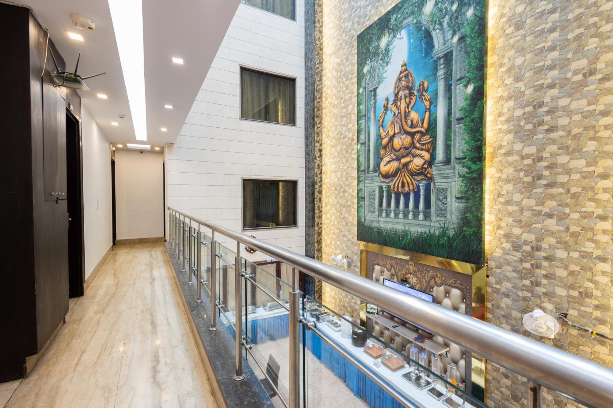 Hotel Gold Souk - Karol Bagh Делі Екстер'єр фото