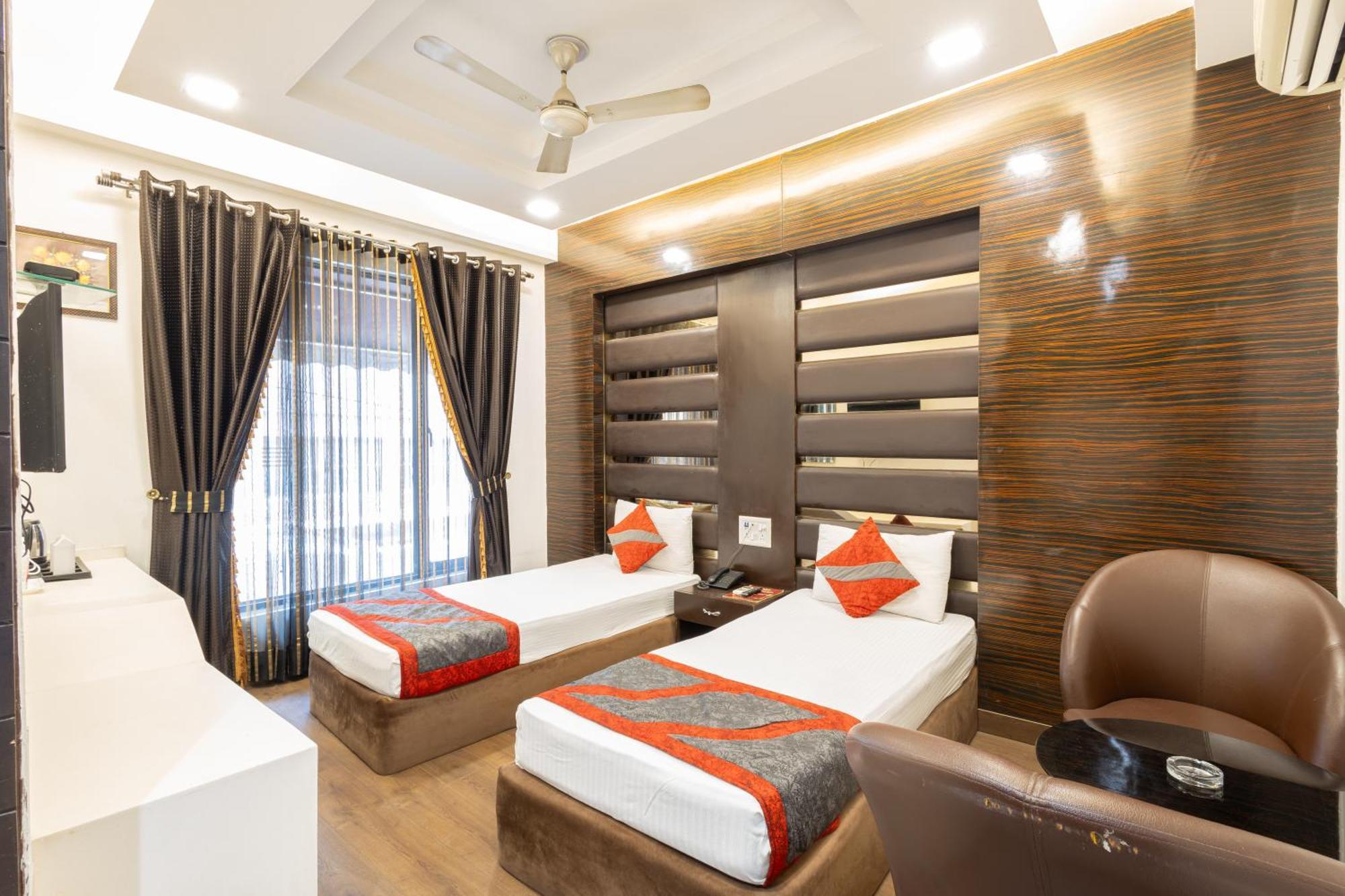Hotel Gold Souk - Karol Bagh Делі Екстер'єр фото