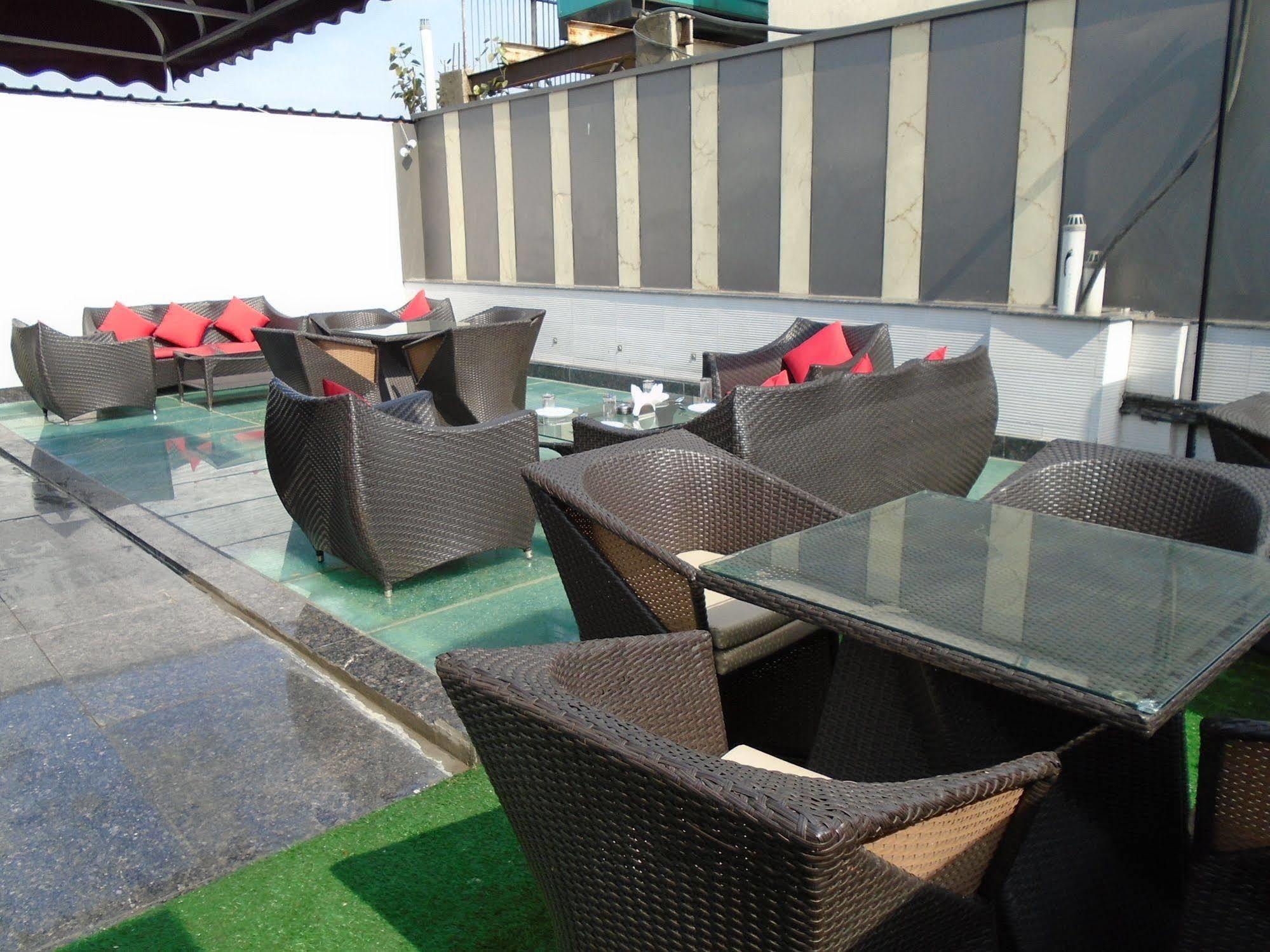 Hotel Gold Souk - Karol Bagh Делі Екстер'єр фото