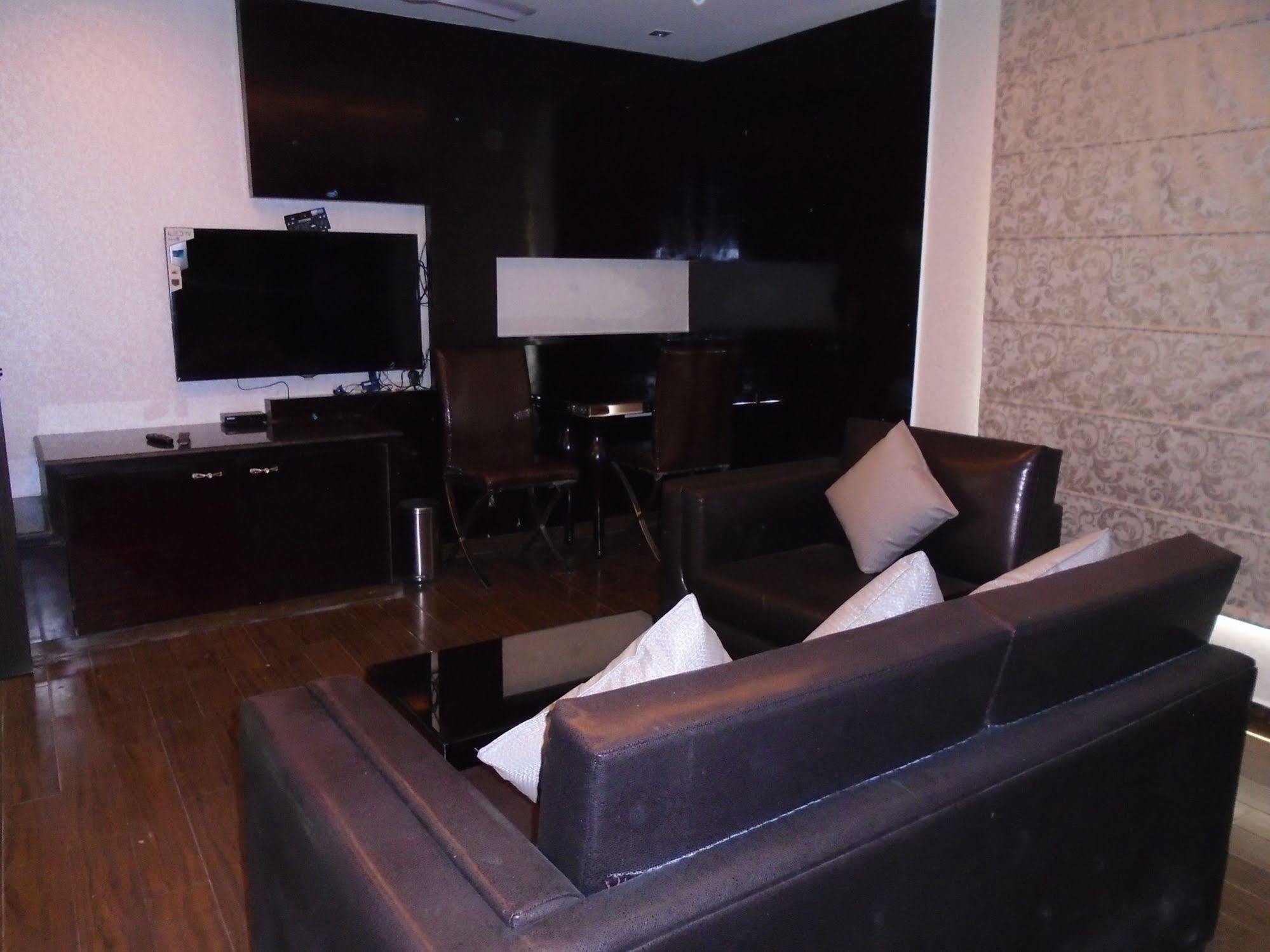 Hotel Gold Souk - Karol Bagh Делі Екстер'єр фото